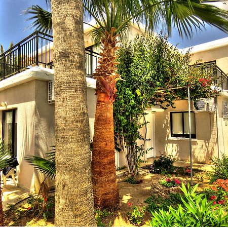 Hilltop Gardens Hotel Apartments Paphos Exterior photo