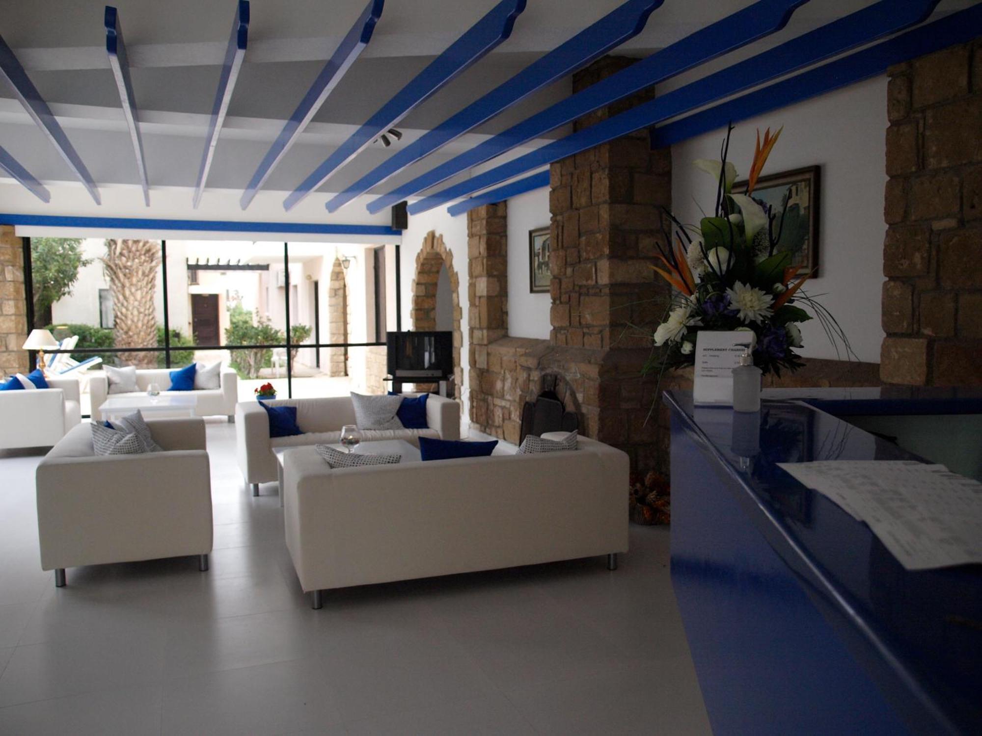 Hilltop Gardens Hotel Apartments Paphos Exterior photo